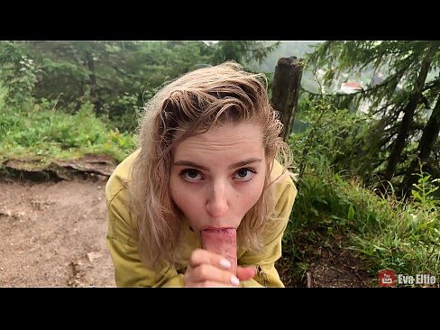 ❤️ Vajza gëlltitet sperma pas një blowjob publike - Eva Elfi ❤️ Porno në sq.3dhentaix.ru
